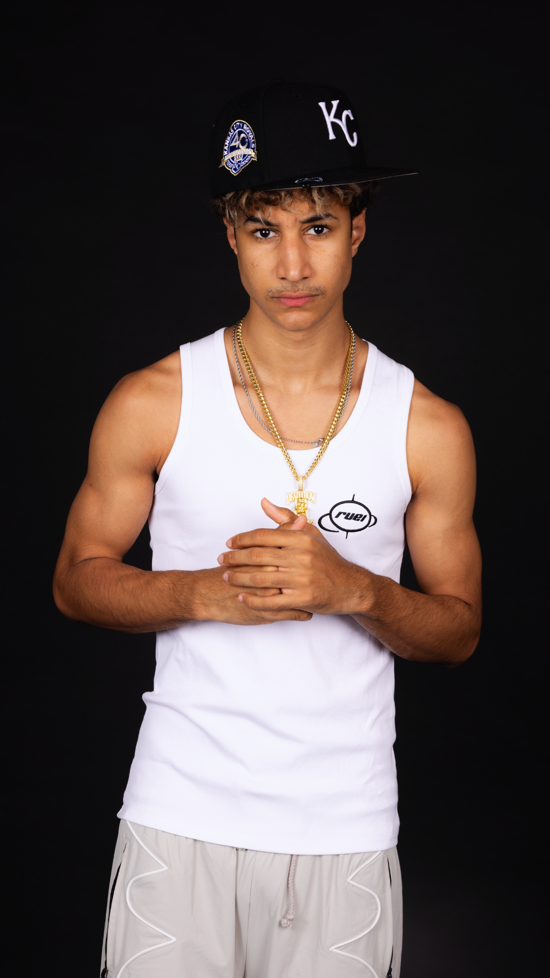 RUEI White Tank Top (3 Pack)